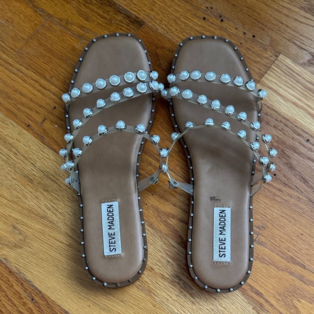 Steve Madden Tan and Silver Studded Sandals